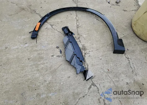 2023 Buick Envision Essence z USA, uszkodzony, nr VIN LRBFZPR46PD208951